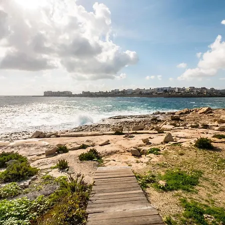 Sunrise With Seaviews Terrace Apartment, Sleep 8 Apartament *