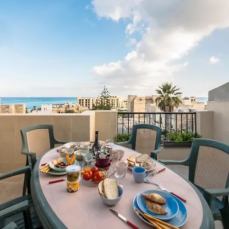 Apartament Sunrise With Seaviews Terrace Apartment, Sleep 8